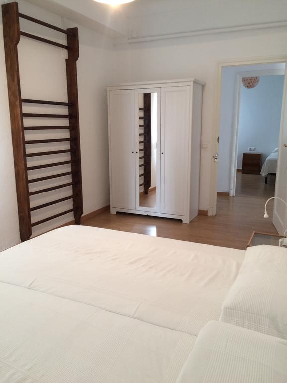 Apartamentos Bahia Alicante Ruang foto