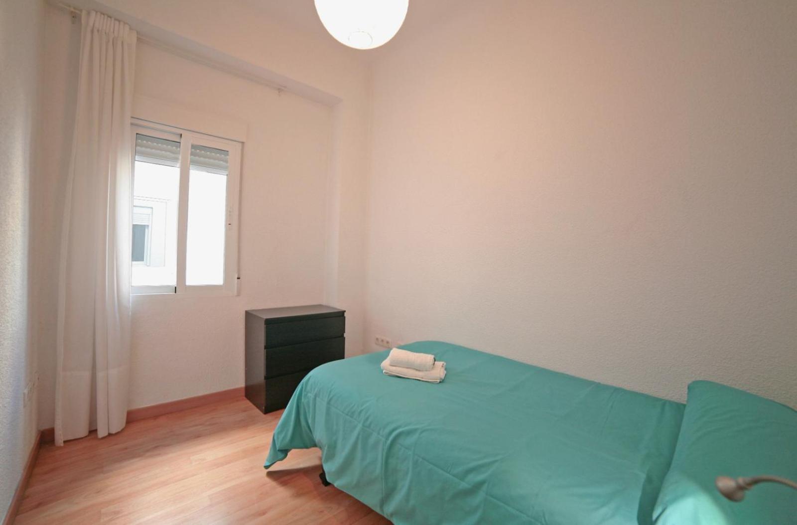 Apartamentos Bahia Alicante Bagian luar foto