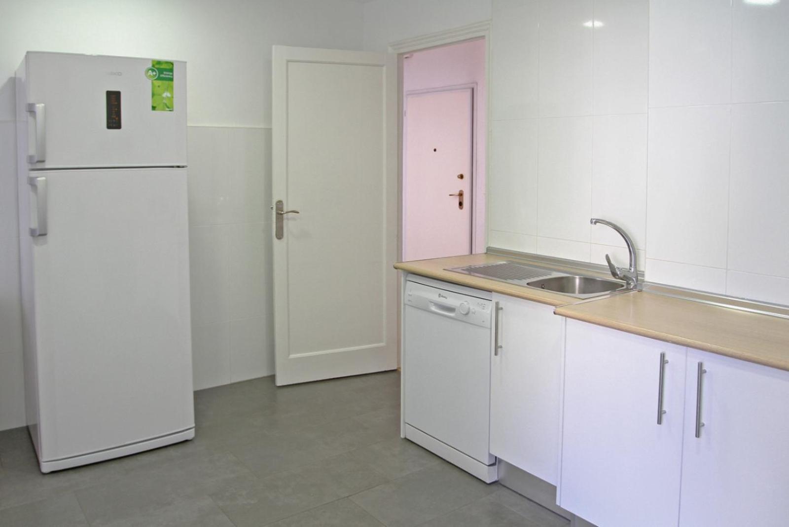Apartamentos Bahia Alicante Bagian luar foto
