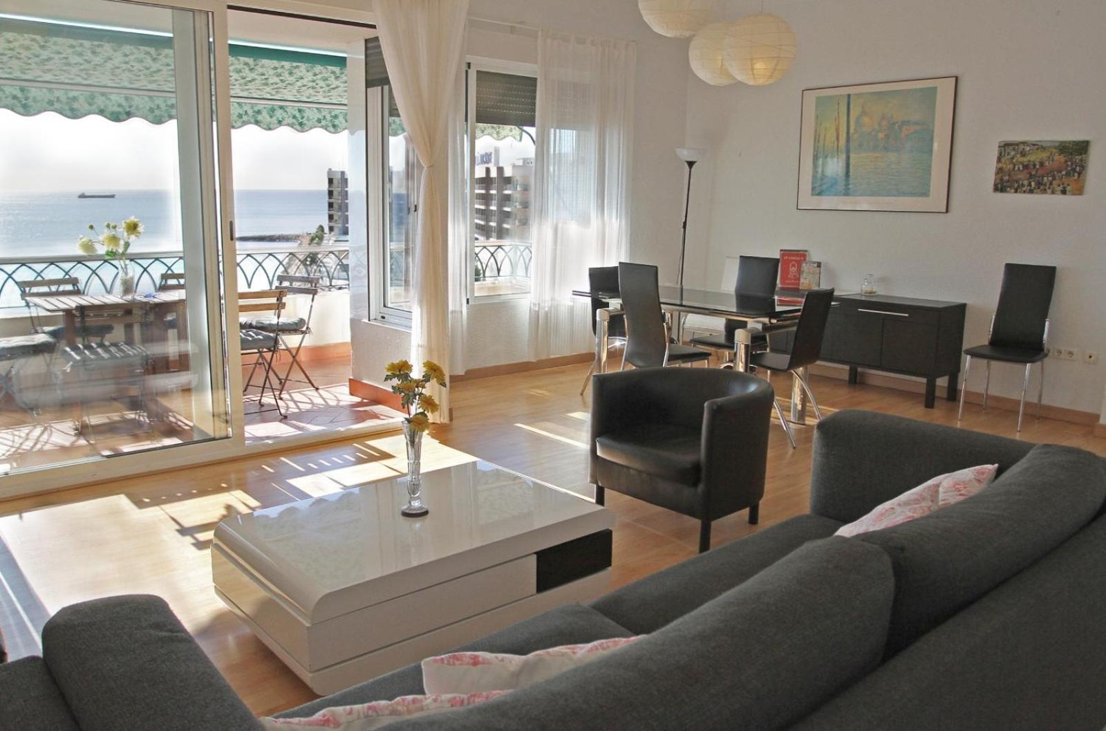 Apartamentos Bahia Alicante Bagian luar foto