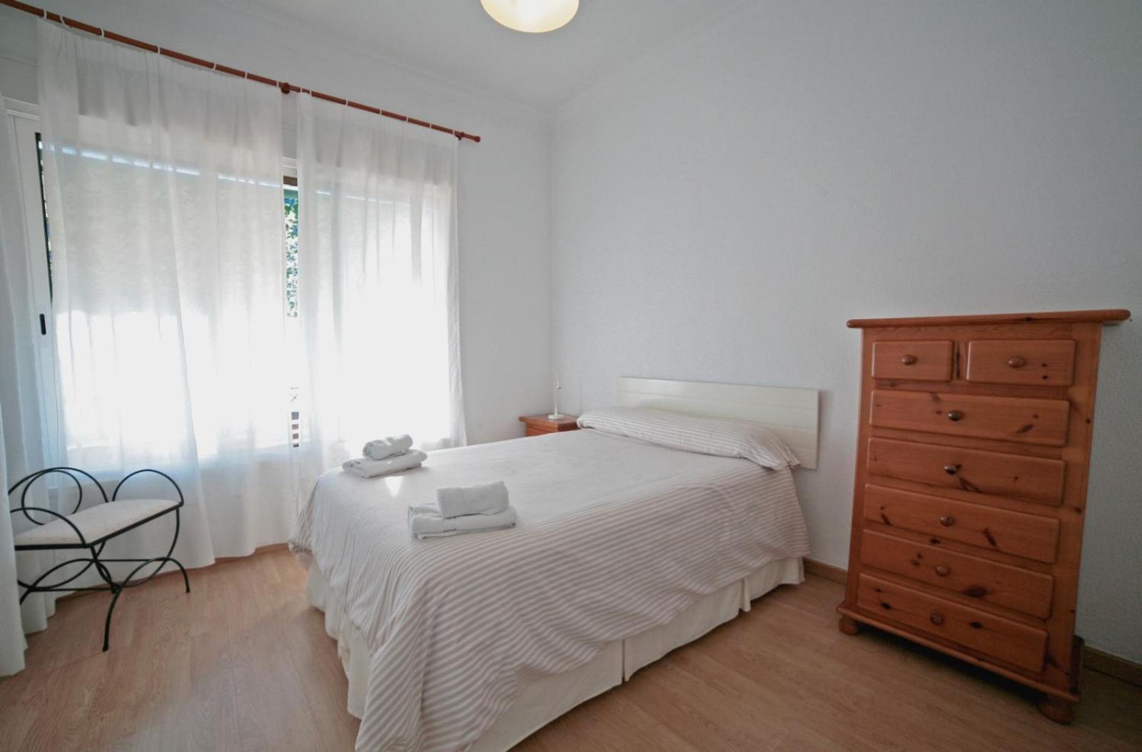 Apartamentos Bahia Alicante Bagian luar foto