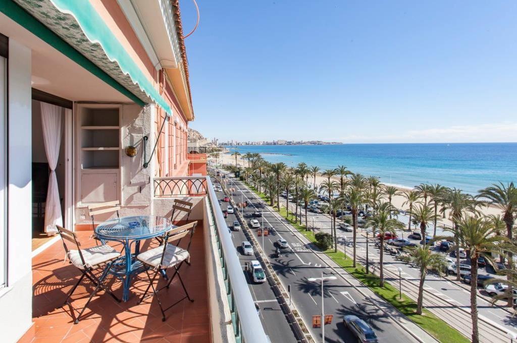 Apartamentos Bahia Alicante Bagian luar foto